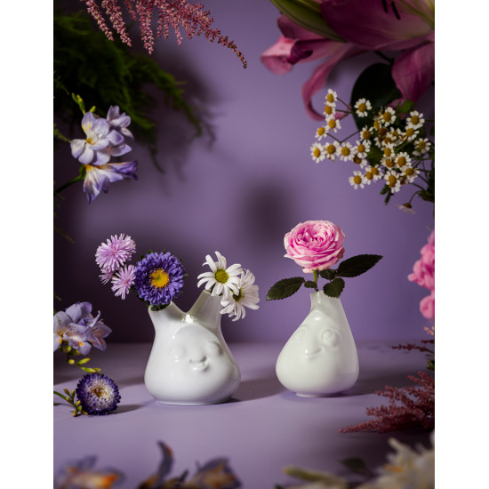 small Vase - cheeky (round) white - 2 flowers